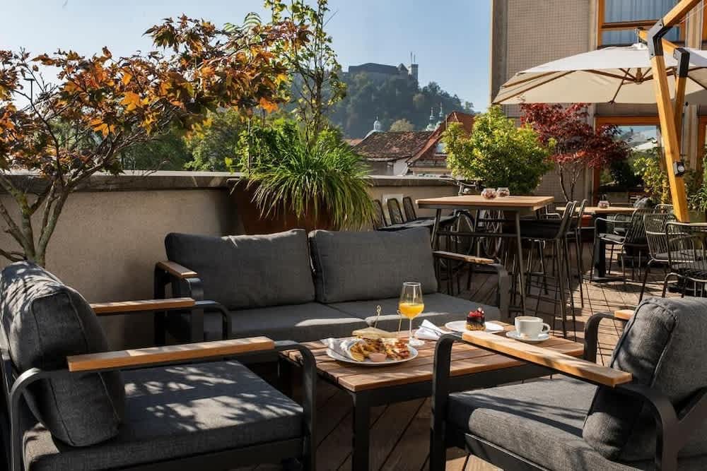 City Hotel Ljubljana 1