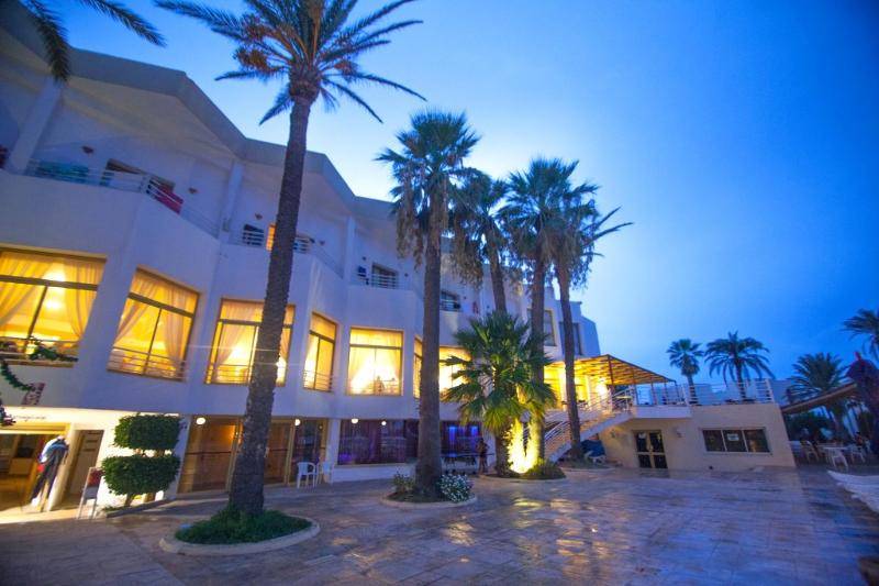 RUSPINA BEACH RESORT 2
