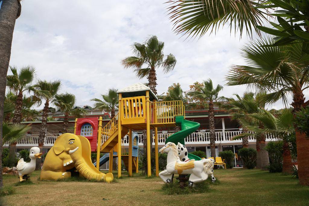 Seven Seas Palmeras Bay 1