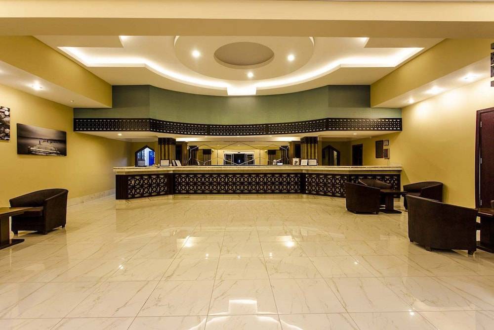 The Garden Beach Hotel 2
