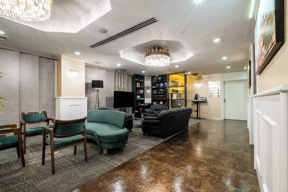 Ramada by Wyndham Ankara 2