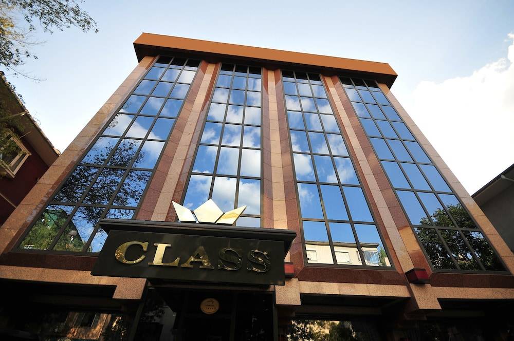Class Hotel 1