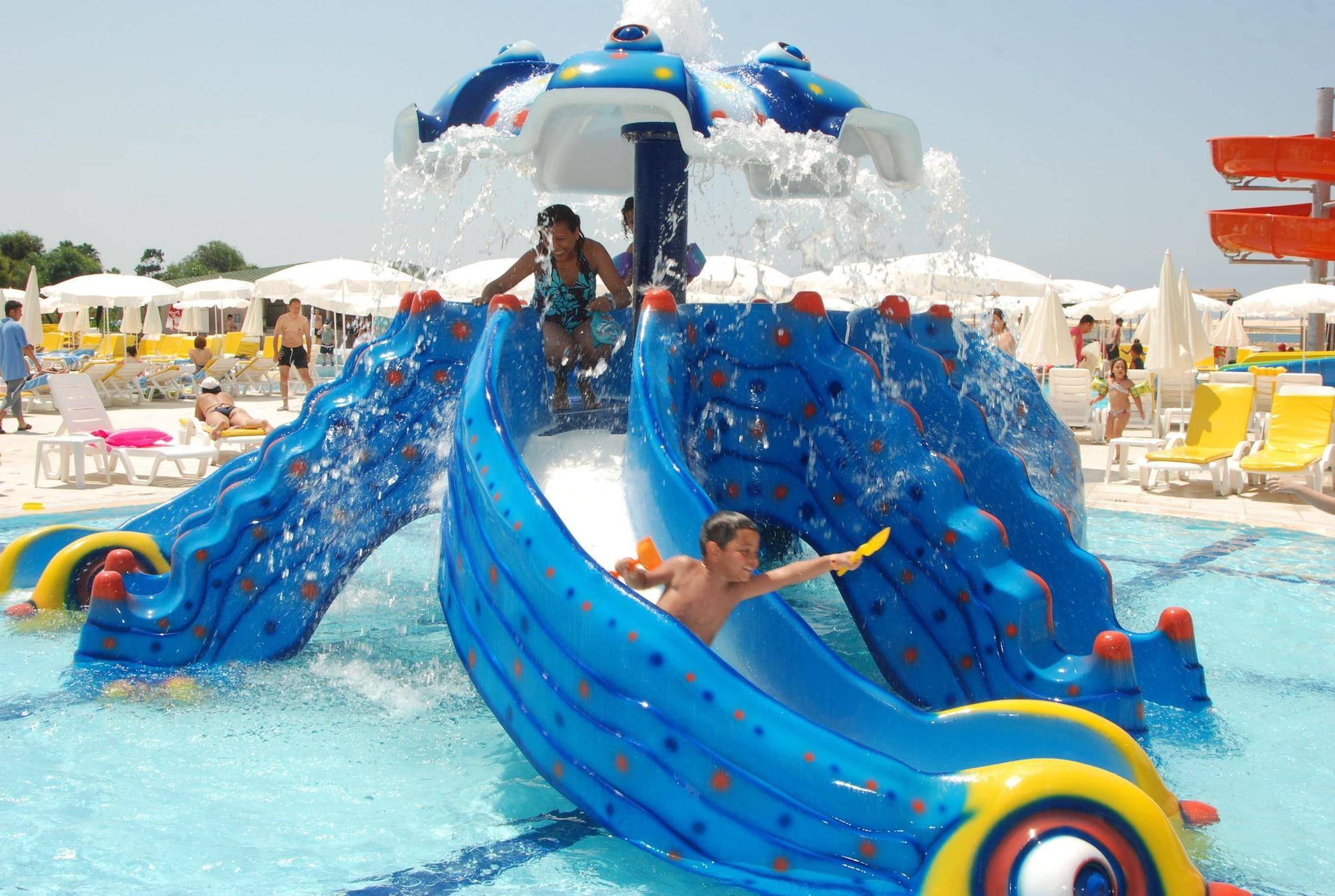 Hedef Beach Resort 1