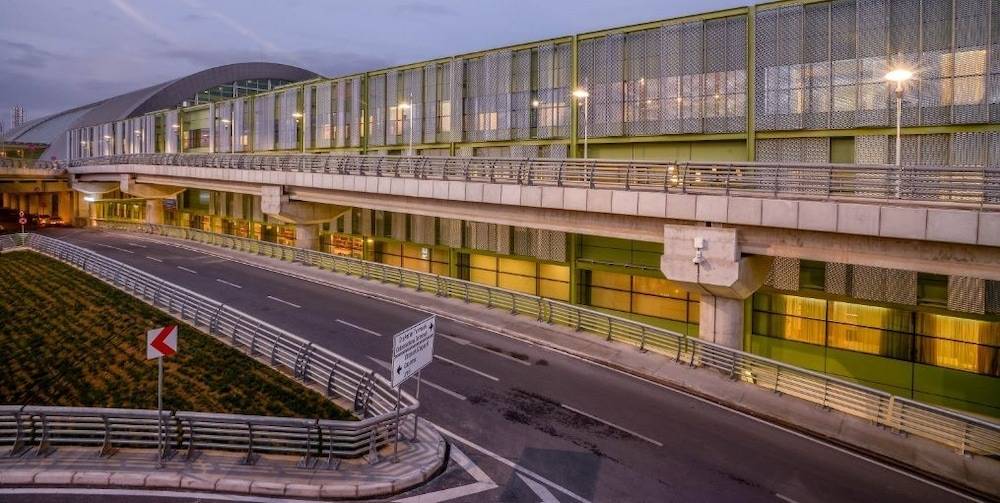 TAV Airport Hotel Izmir 1