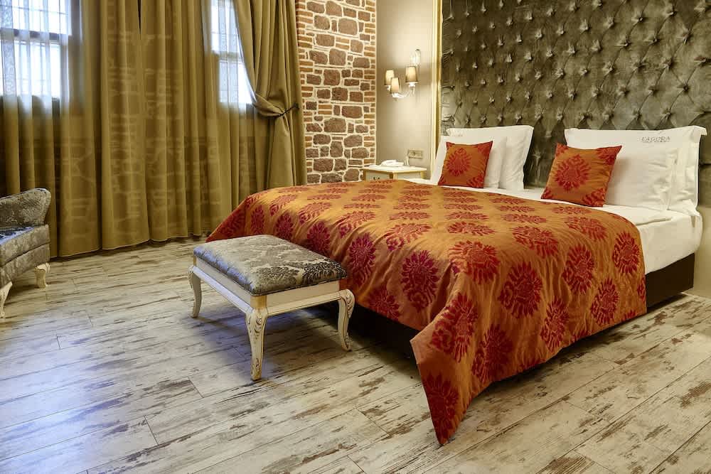 L'Agora Old Town Hotel & Bazaar 2