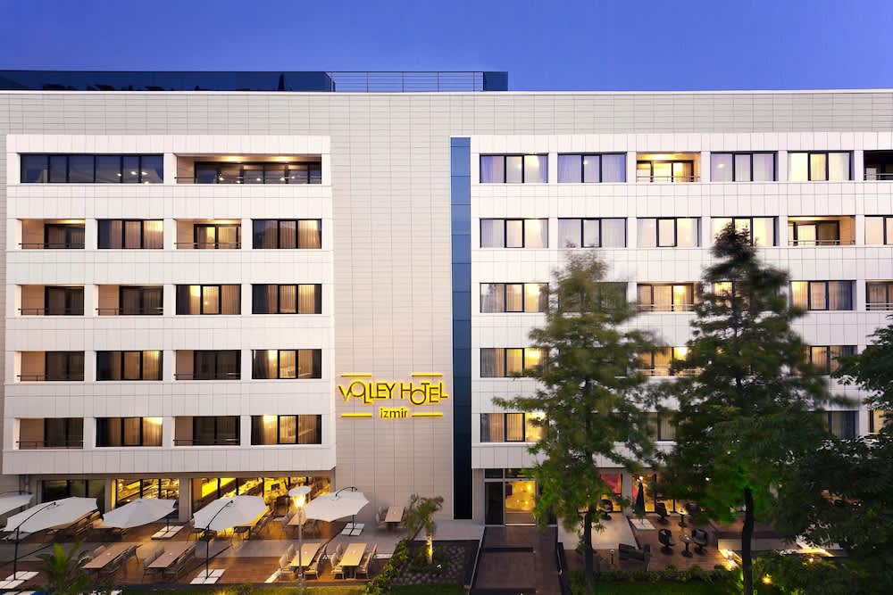 Volley Hotel İzmir 1
