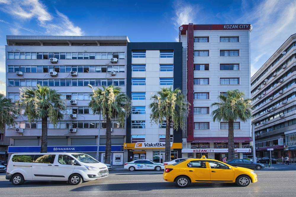 Kozan City Hotel 1