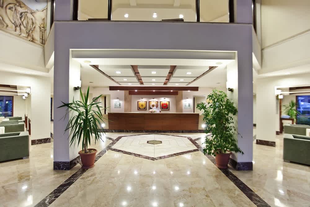 Champion Holiday Village 1