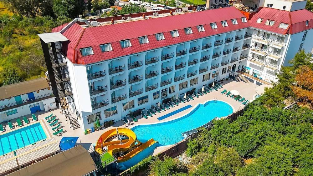 Anita Matiate Hotel 1