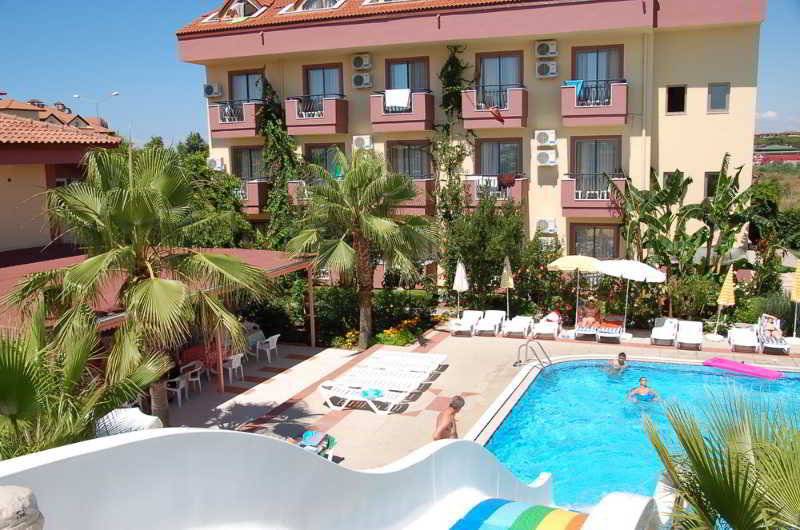 Silver Hotel 2