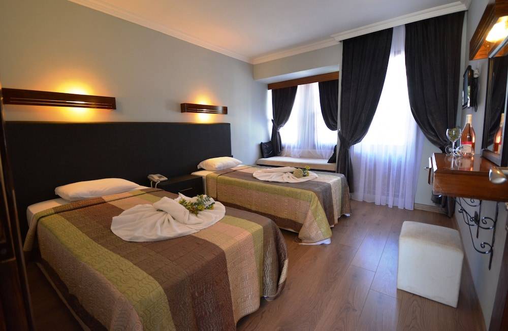 Hisar Holiday Club 1