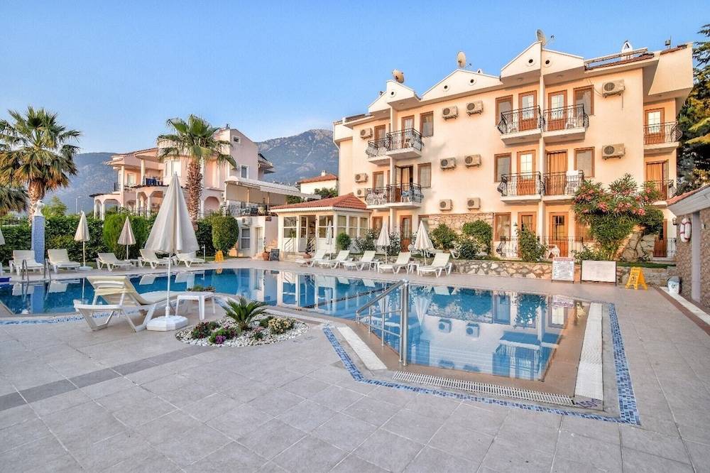 Olympos Hotel - Adults Only 1