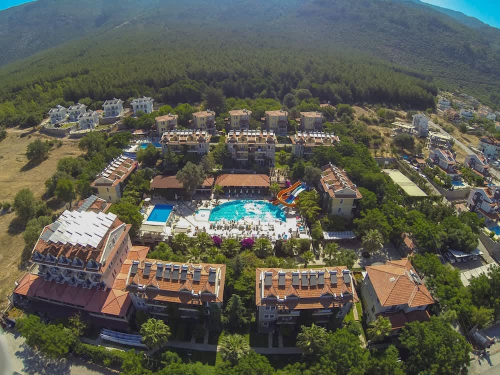 Perdikia Hill Hotel And Villas 1