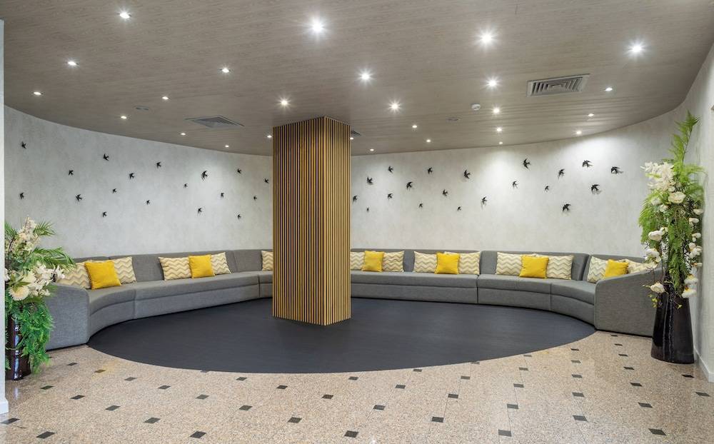 Hotel Cristal Caldas 2