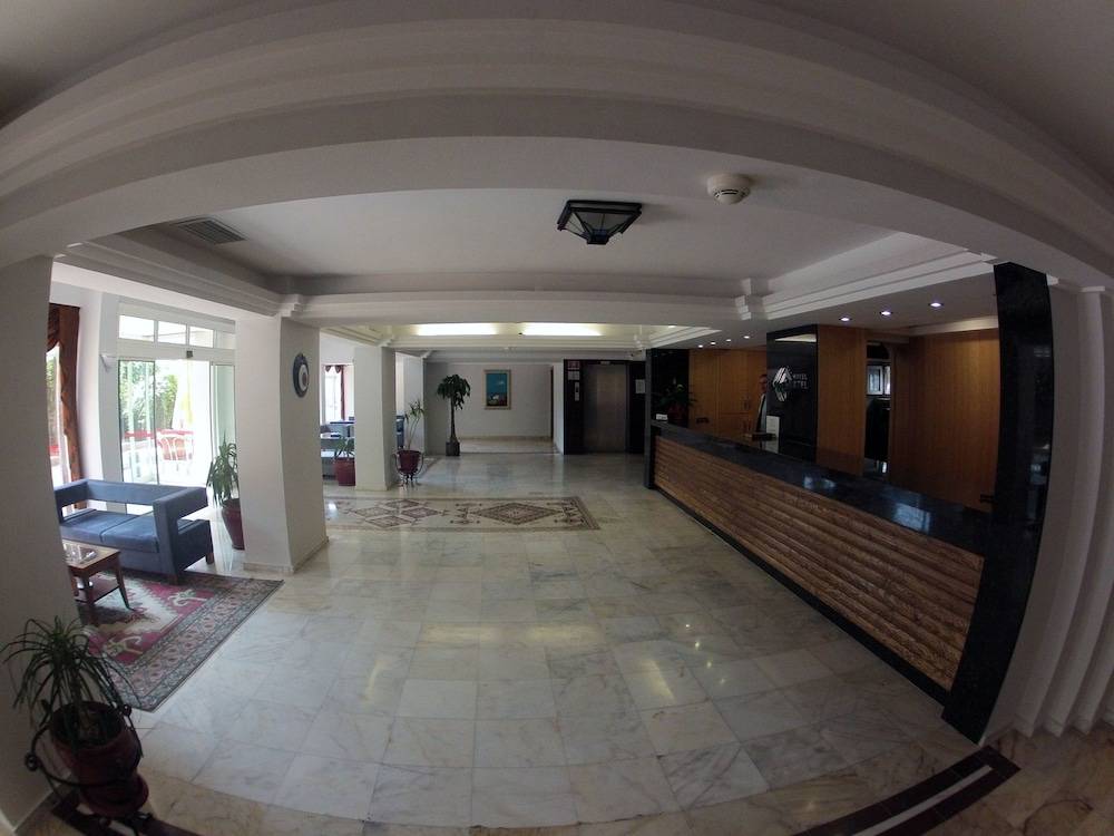 Surtel Hotel 1