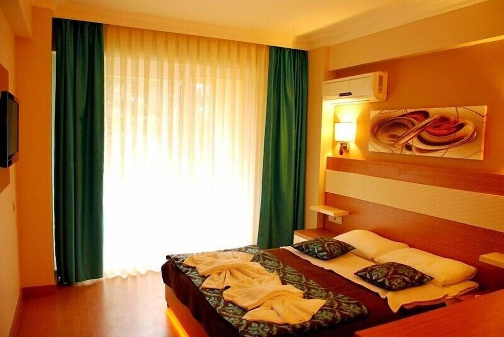 Flora Suites Hotel - All Inclusive 2