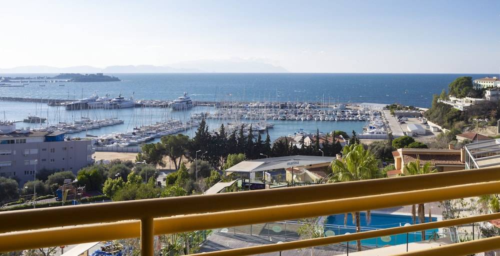Suhan Seaport Hotel 1