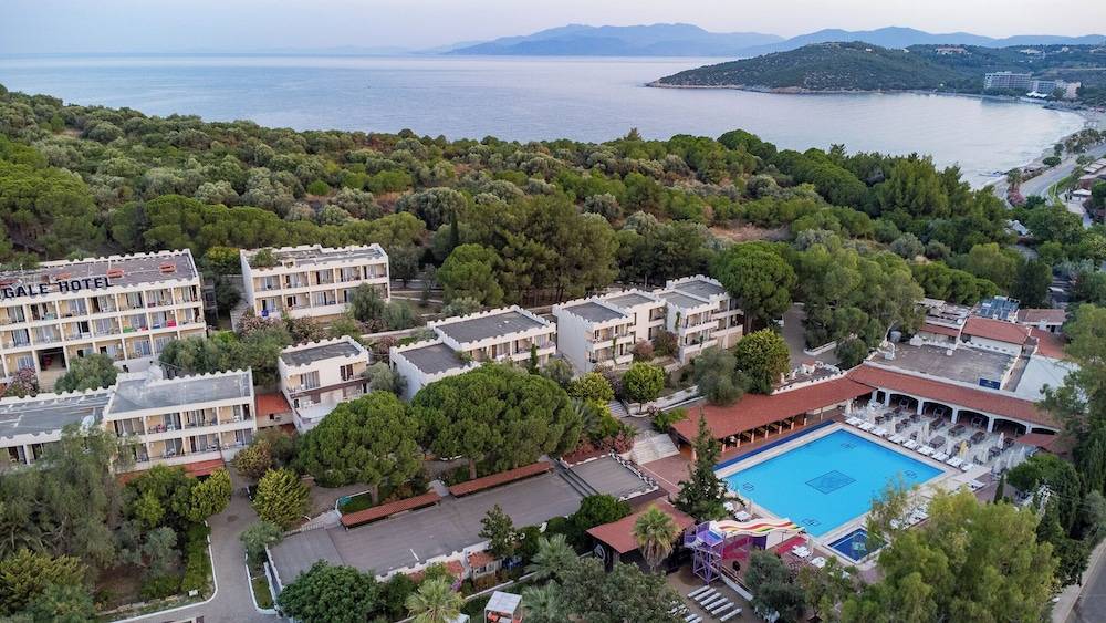 PİGALE BEACH RESORT 1