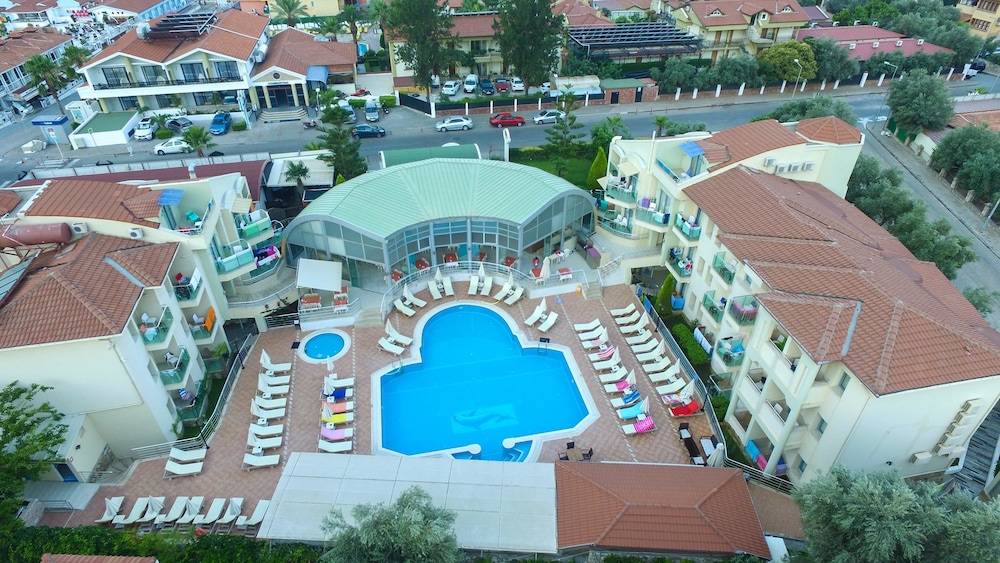 Belcehan Hotel 1