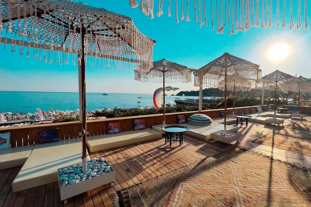 Oyster Residences - Adult Only 1