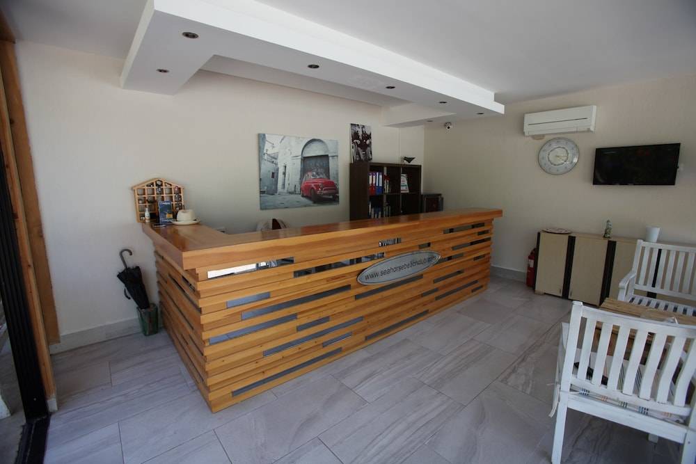 S3 Seahorse Beach Club 2