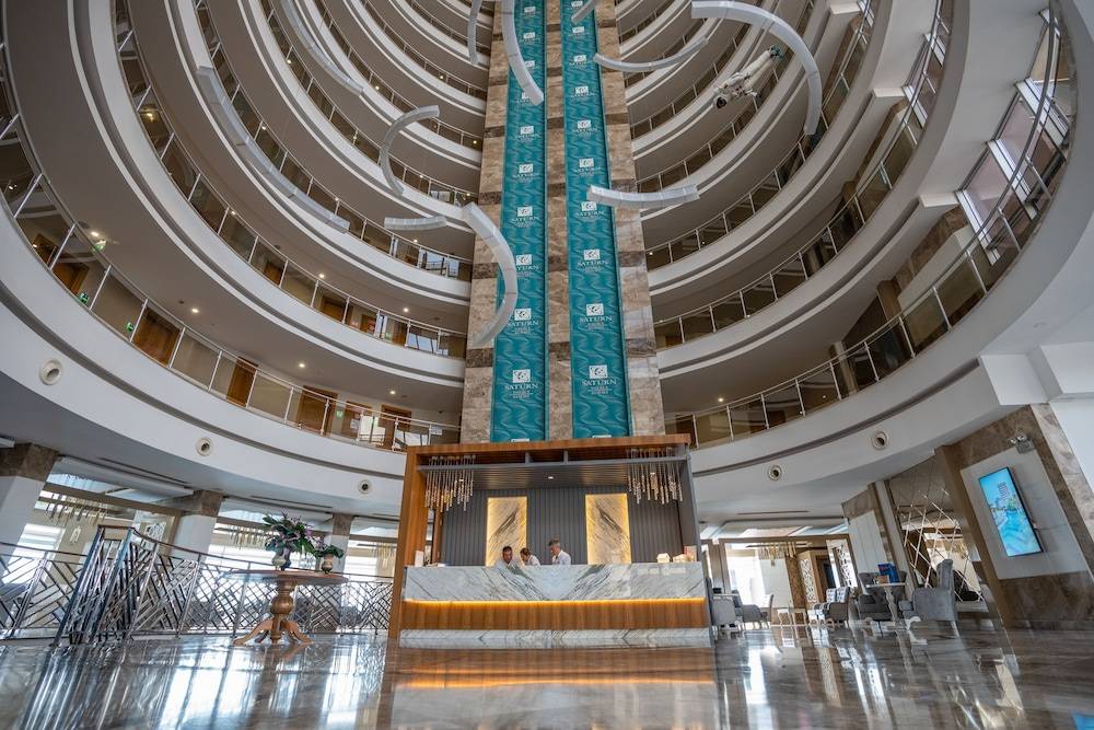 Saturn Palace Resort 2