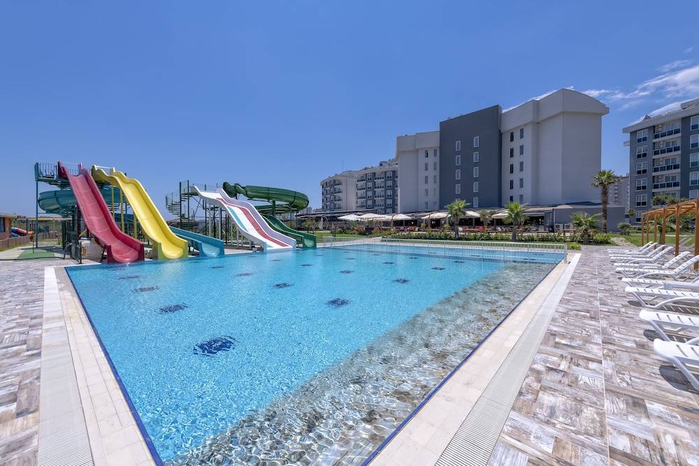 Palmora Lara Hotel 1