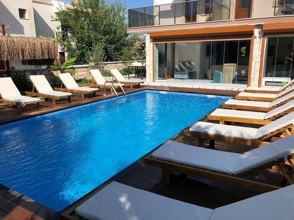 Cesmeli Boutique Hotel 1