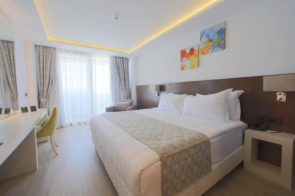 The Nowness Luxury Hotel & Spa Adulty Only 2