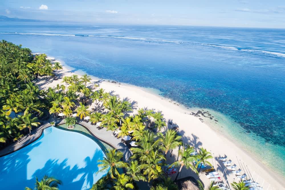 Victoria Beachcomber Resort & Spa 1