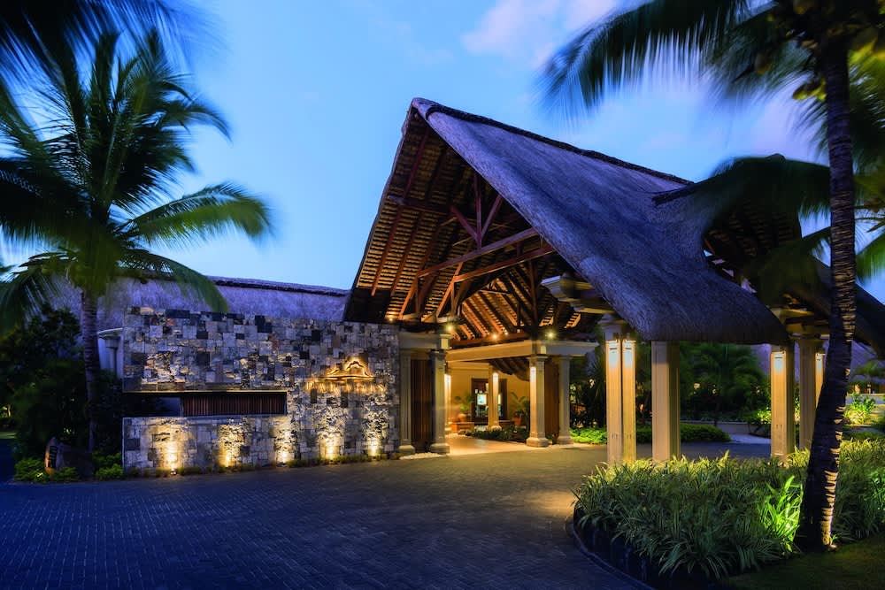 Paradis Beachcomber Golf Resort & Spa 2