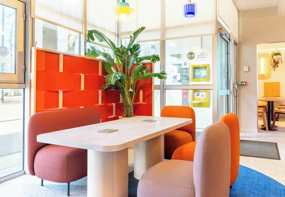 B&B HOTEL Nantes Centre 2