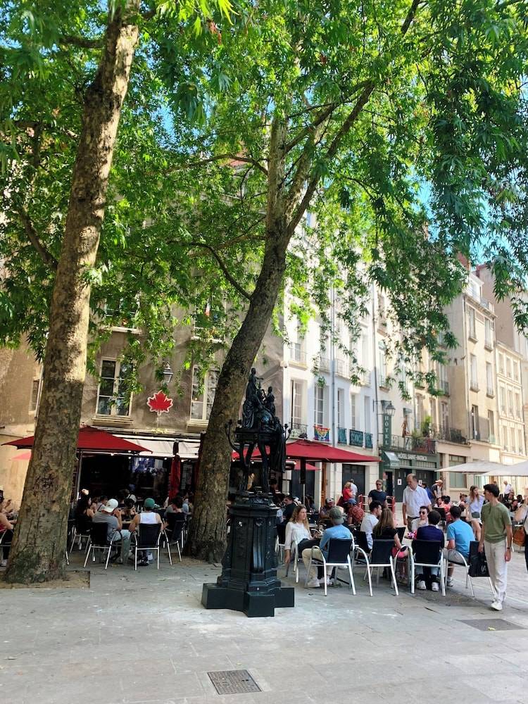 Hôtel Saint-Patrick Cœur de NANTES 1