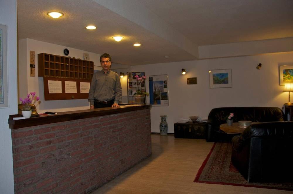 Hotel Baccara 2
