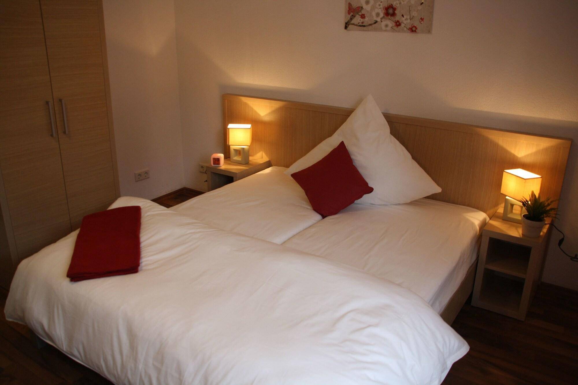 Hotel Platinium 2