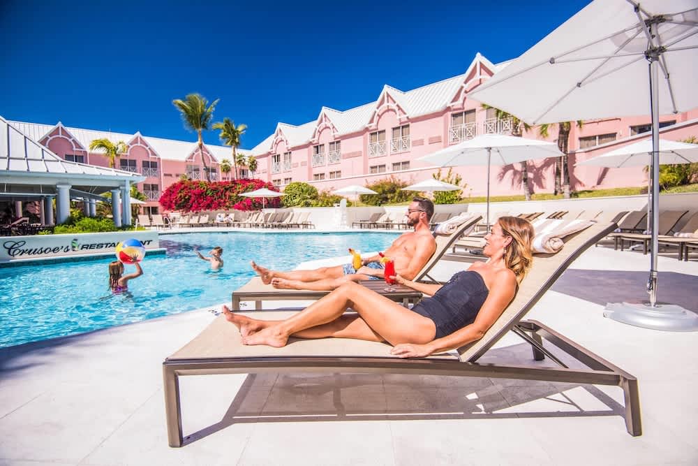 Comfort Suites Paradise Island 1