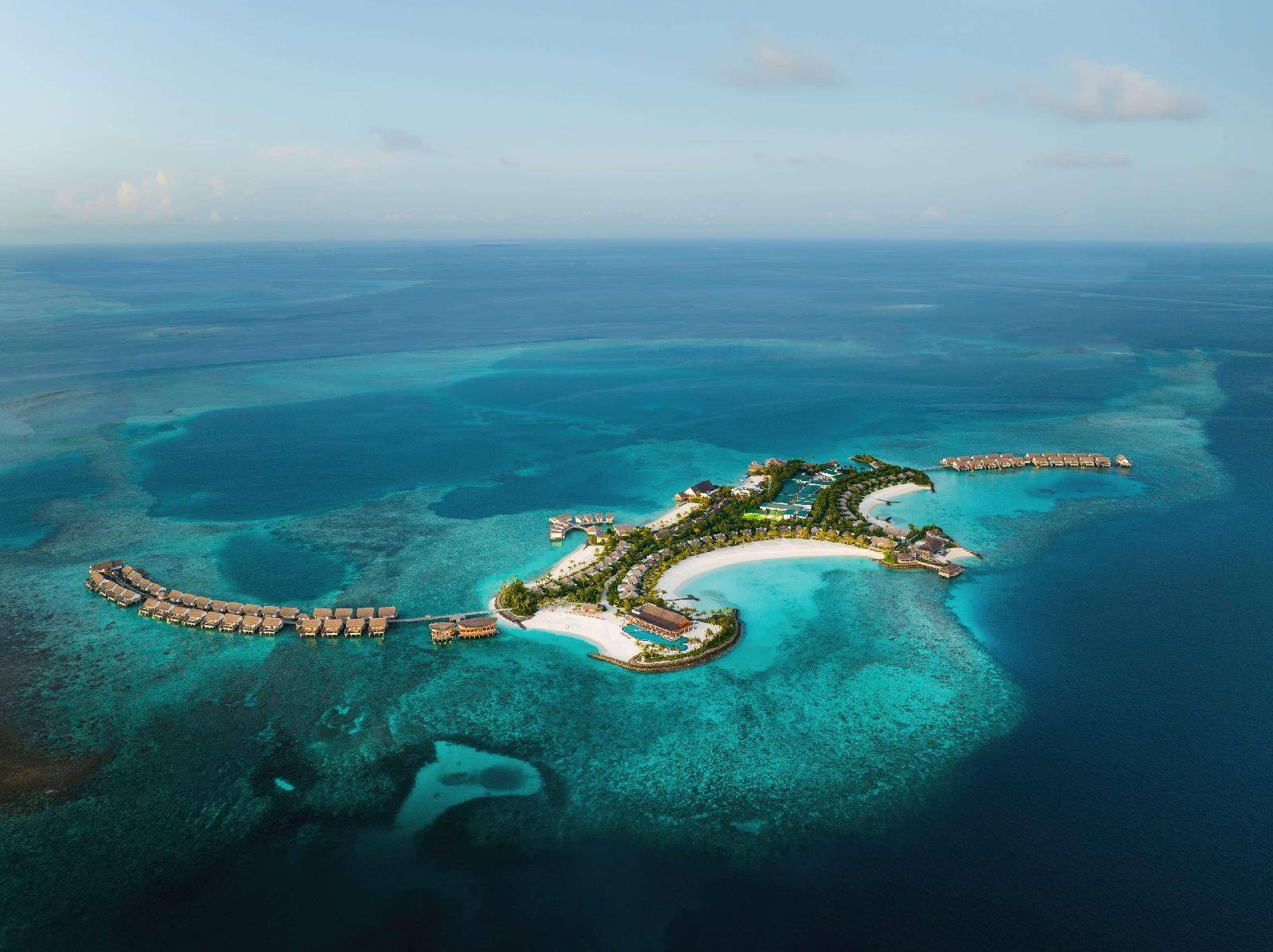 Hilton Maldives Amingiri Resort & Spa 1