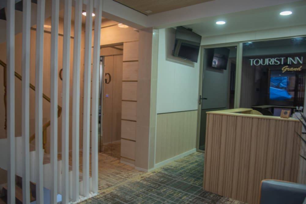 Tourist Inn Grand 2