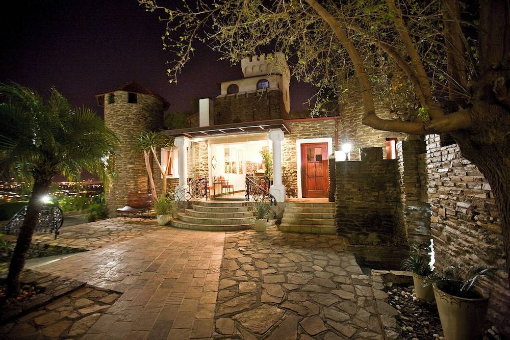 Heinitzburg Boutique Hotel 2