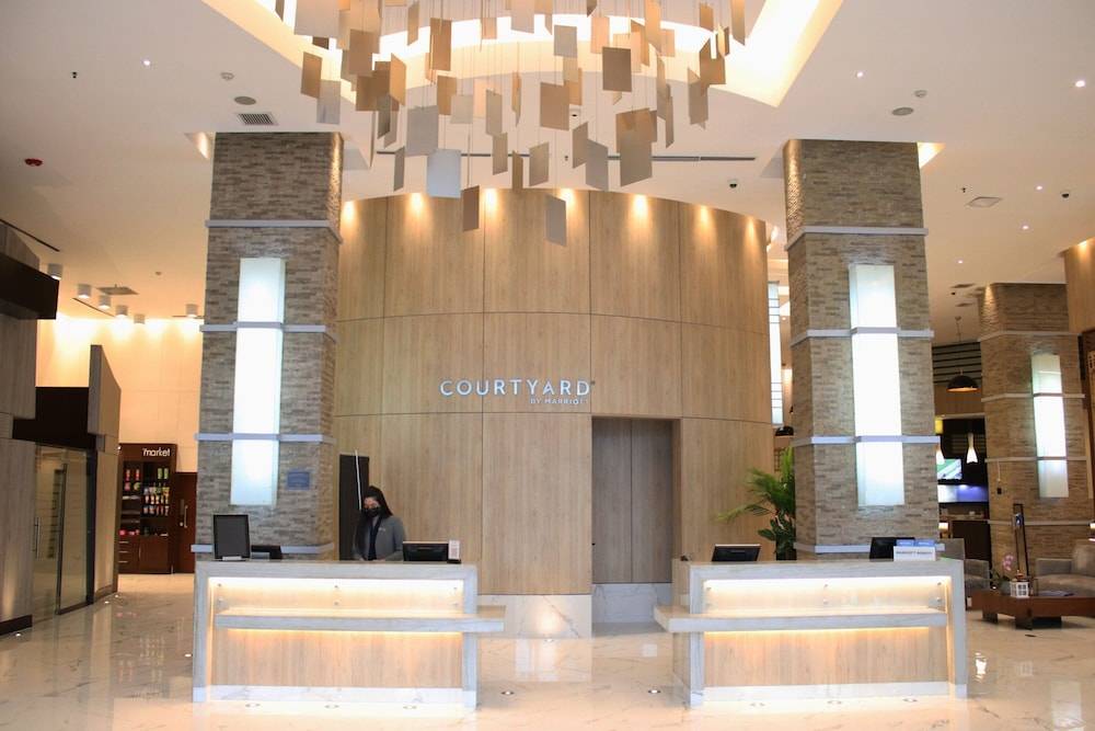 Courtyard by Marriott Guayaquil 2