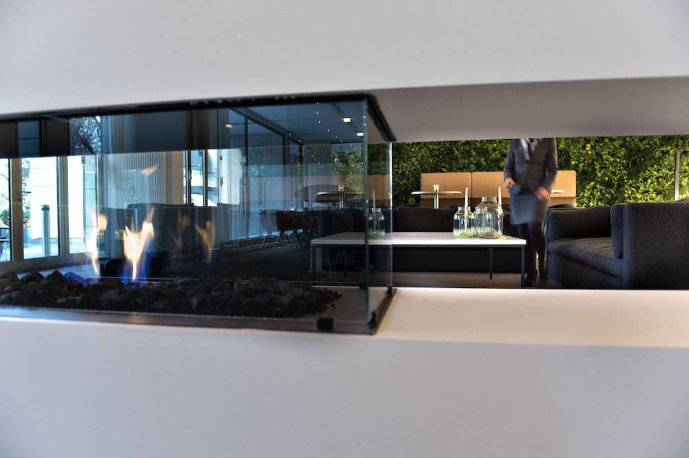 Comwell Hvide Hus Aalborg, Dolce by Wyndham 2
