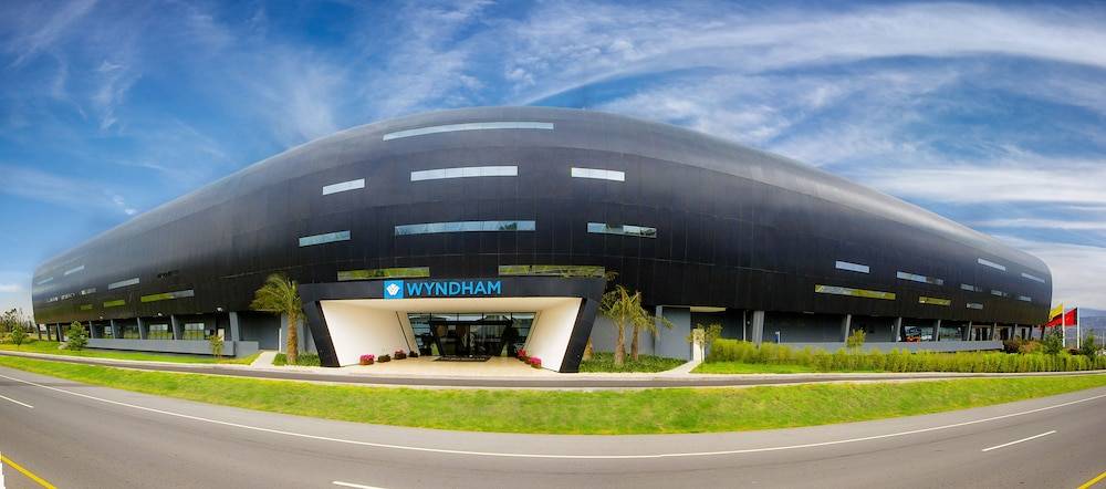 Wyndham Quito Airport 1