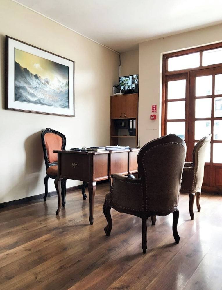 Hotel Muros Quito 2
