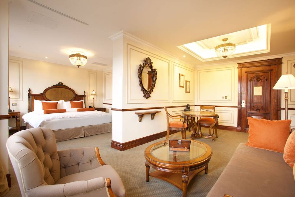 Plaza Grande Hotel 1