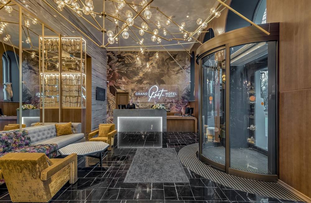 Grand Poet Hotel and SPA by Semarah 2