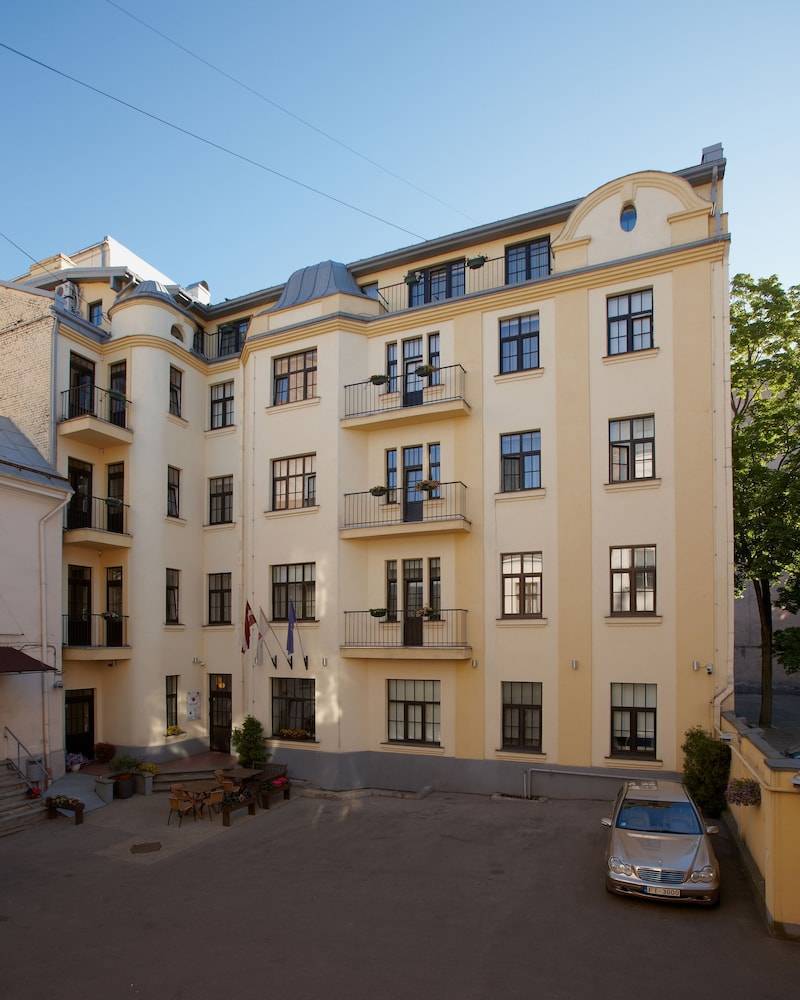 Hotel Edvards 1