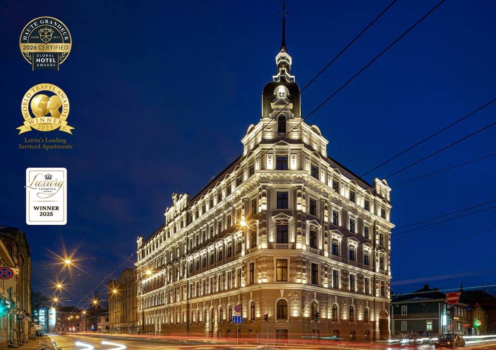 Aparthotel Amella 1