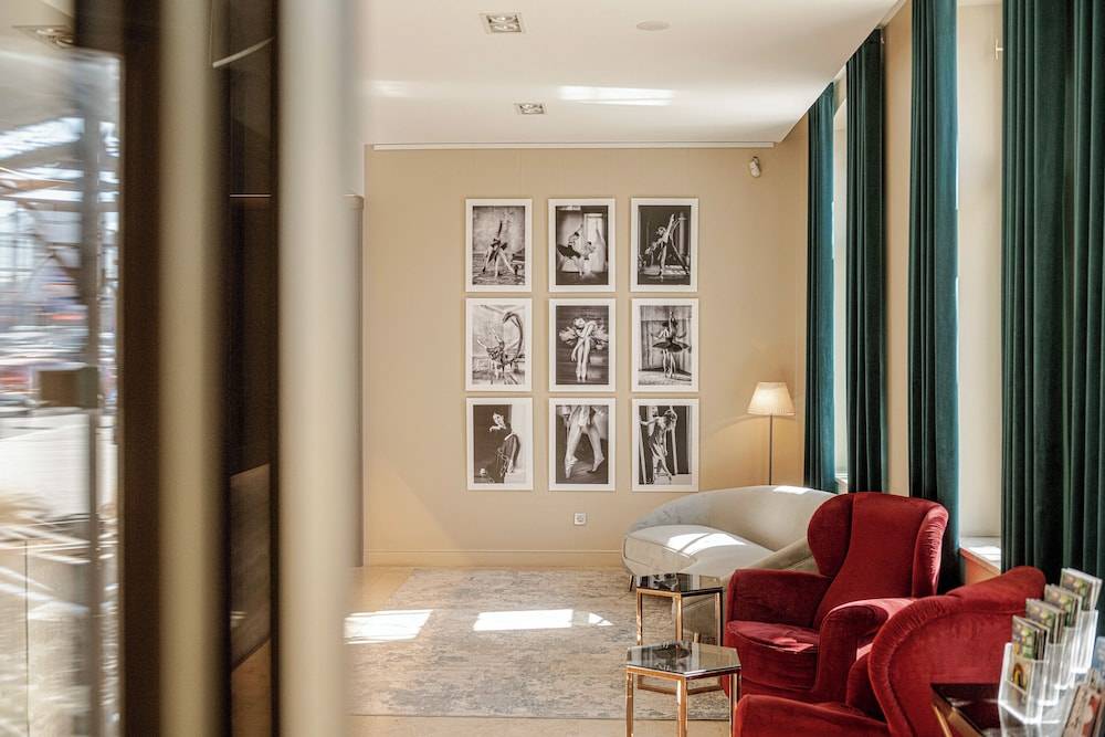 Opera Hotel 2