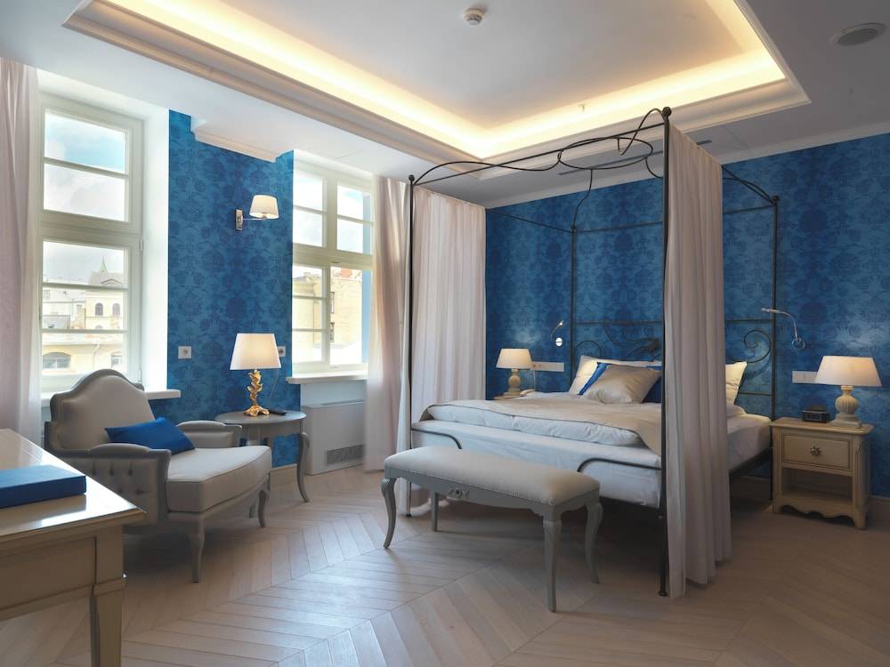 Relais Le Chevalier 1