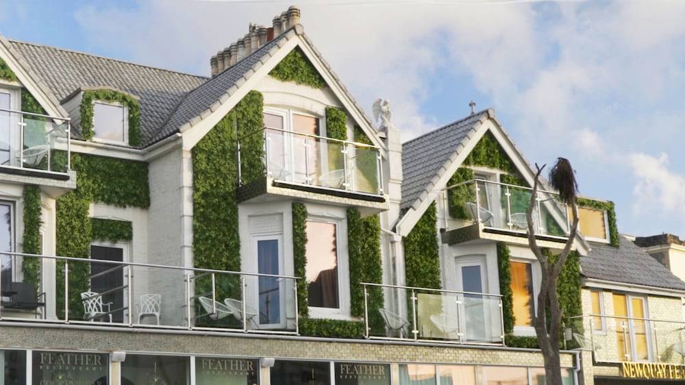 Newquay Beach Hotel by Sunday 1
